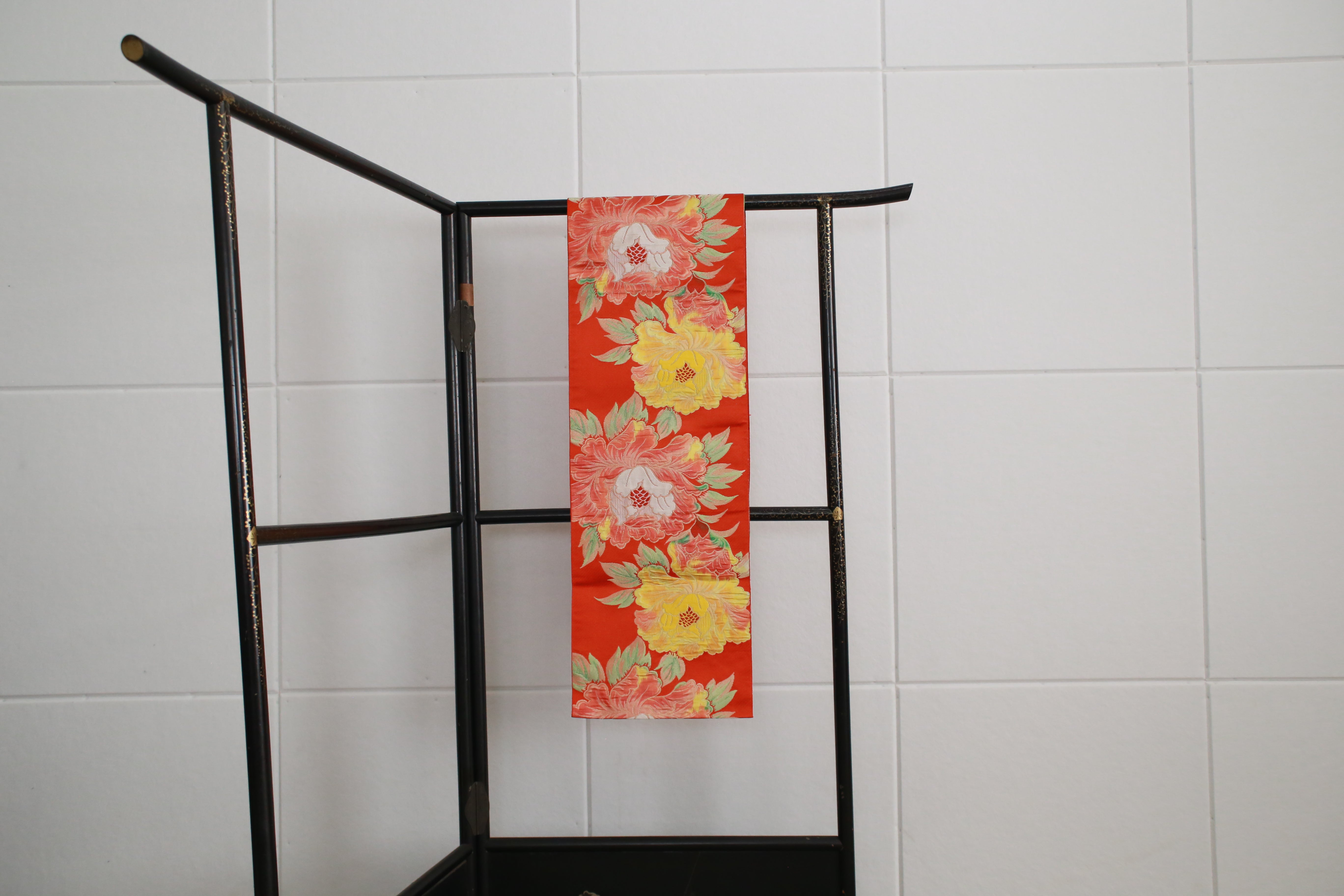 ●　名古屋帯　朱色　オレンジ　大輪花　NA-17